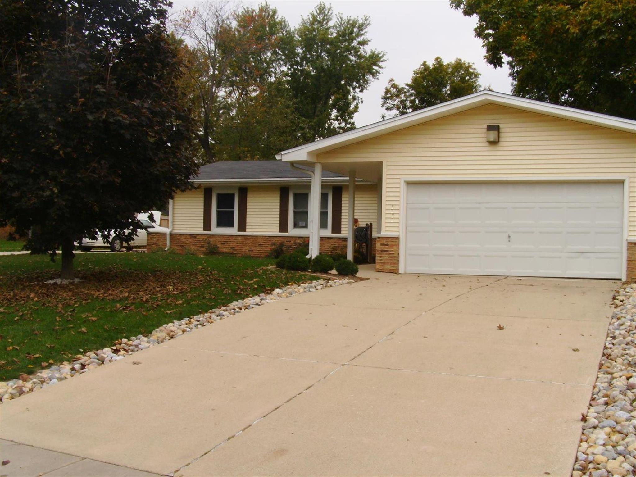 5203Woodview